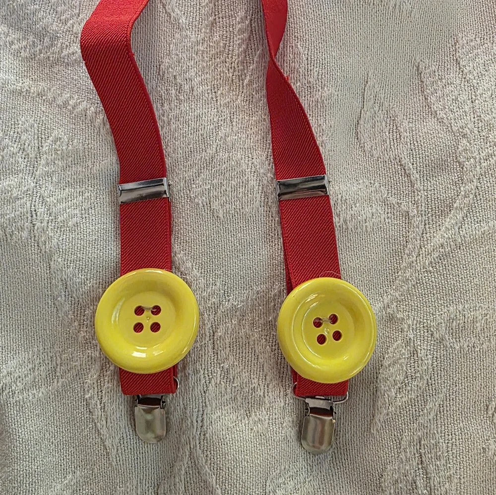 Disney Pinocchio Costume Outfit - Yellow, Red, Blue, Black - Picture 5 of 16
